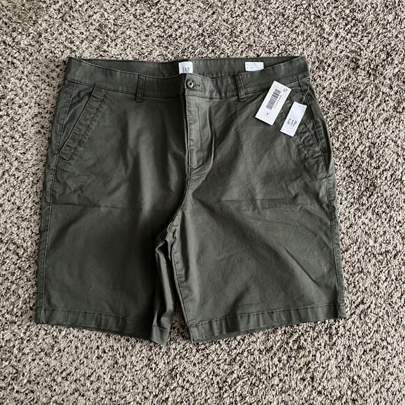NWT GAP Cotton Khaki Style Shorts - Picture 1 of 4